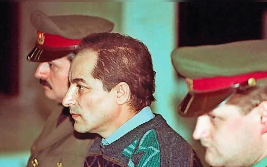 Ondrej Rigó 1990 és 1992 között 8 nővel és egy kisifúval végzett. Ámokfutásának Jozef Vachálek nyomozó vetett véget, aki utolsó gyilkossága után pár órával kapta el a Carlton hotelben dolgozó gyilkost. 