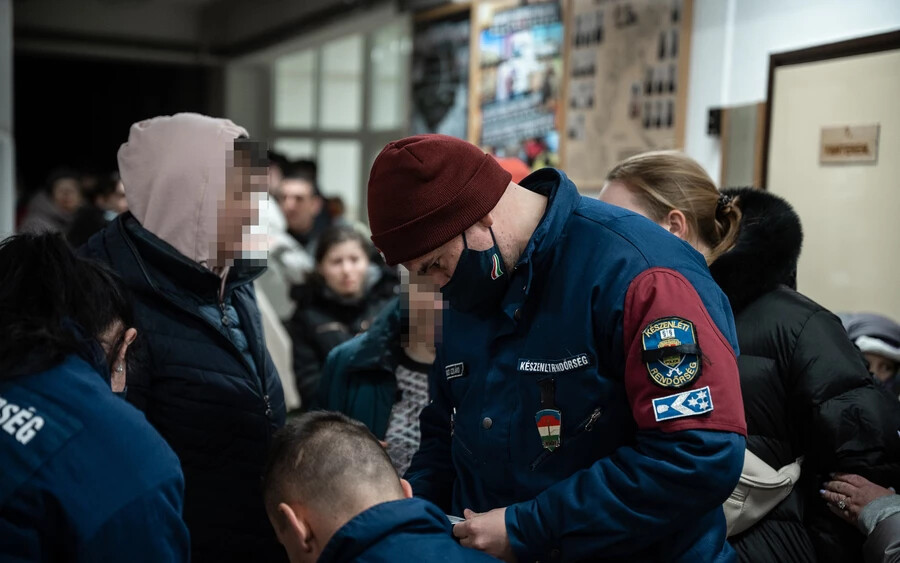 A fehérgyarmati gyűjtőpont éjszakai életképei: 