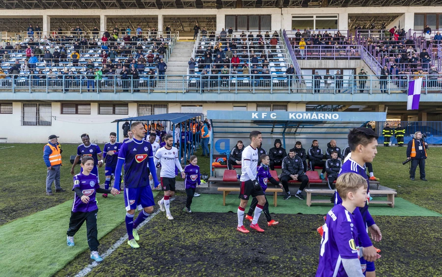 A KFC hibázott hátul, a Spartak nem, kiestek a komáromiak a kupából