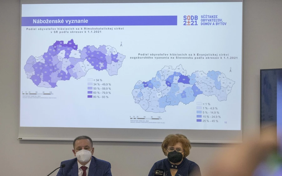 Népszámlálás: 422 + 34 ezer magyar él az országban