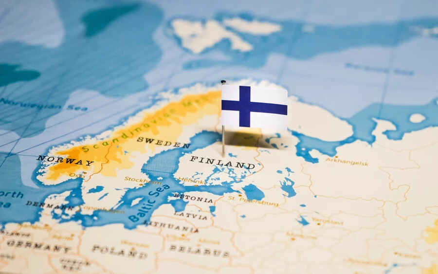 Hatodik éve vezeti a világ legboldogabb országainak listáját Finnország – derül ki az ENSZ-hez kapcsolódó nonprofit szervezet felméréséből. A tavalyi évhez képest Szlovákia 6 pozícióval került előbbre.
