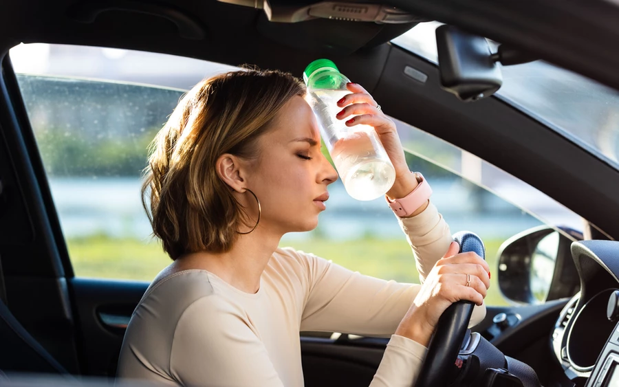 Eddig a kutatók azt gondolták, hogy 100 százalékos páratartalom mellett 35 Celsius-fokos meleget képes az emberi szervezet elviselni, azonban a legújabb számítások szerint ez az érték jóval alacsonyabb.