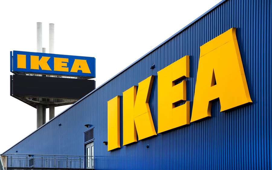 Az IKEA Family tagjai izgalmas jutalomra számíthatnak, ha először próbálják ki az új programot. A "Scan and Shop" funkció használata és az IKEA-kártyájuk alkalmazása után egy 10 eurós ajándékutalványt kapnak az alkalmazásban. 
