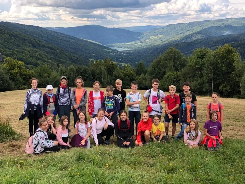 A közös munka és a táborok folytán közelebb kerülnek egymáshoz a magyar és a szlovák gyerekek (Forrás: cseregyerek.sk) 
