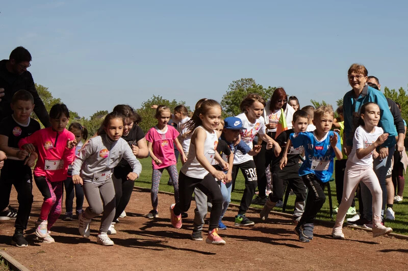 40 gyerek vett részt a nekik szervezett futásban (Fotó: Karika Alexandra)