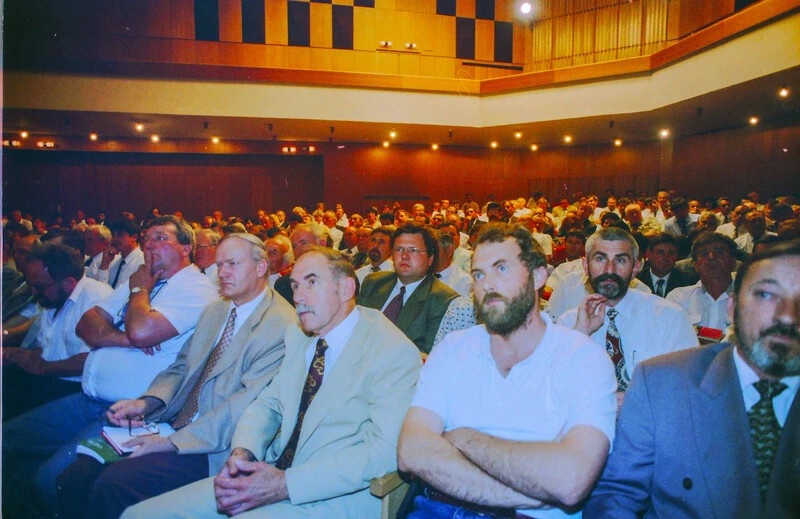 kongresszus 1998