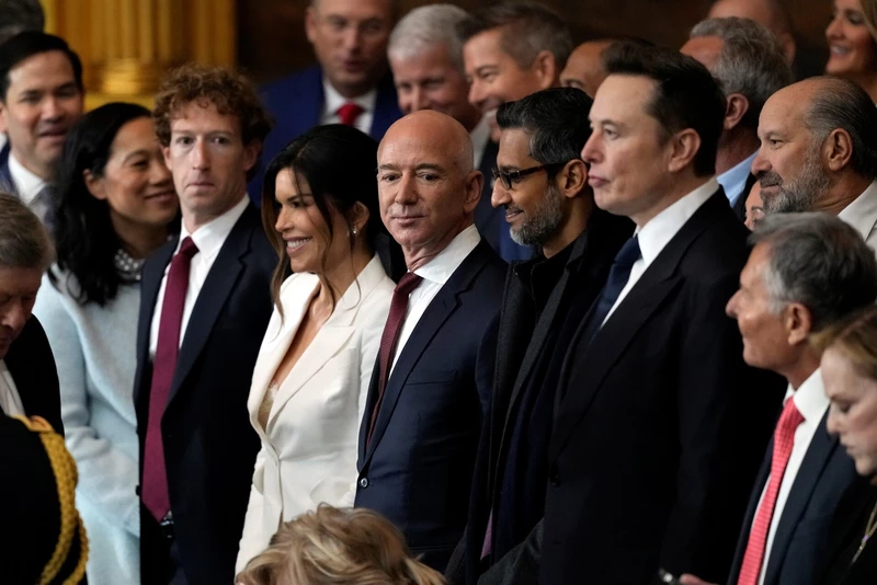 Musk-Bezos-Zuckerberg