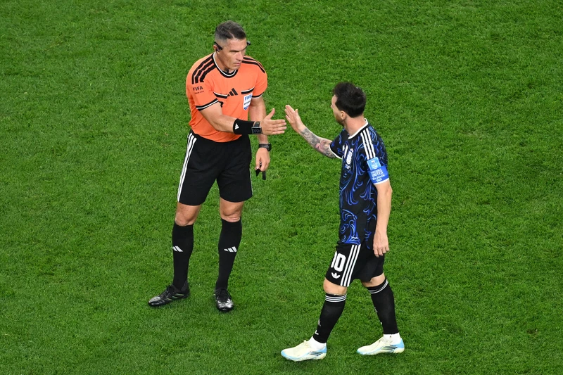 Kovács.MEssi