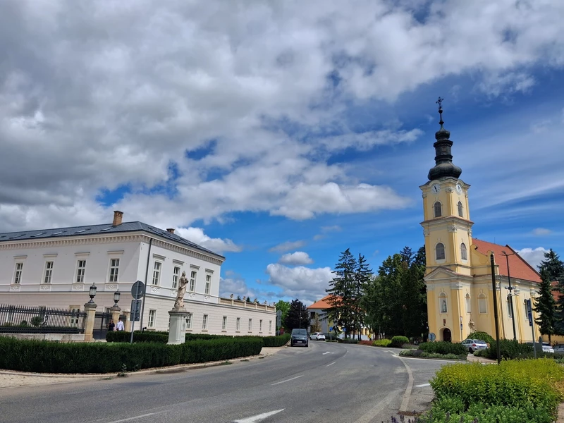 Vedrőd központja