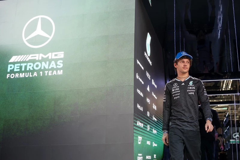 F1