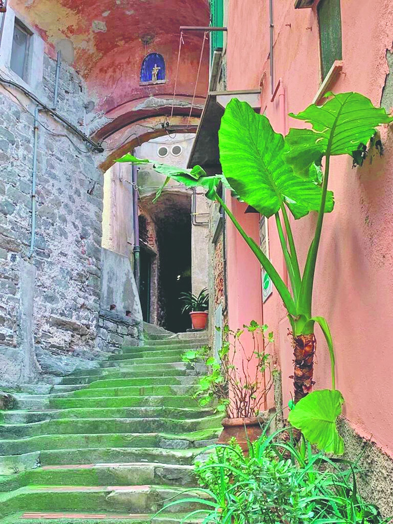 Vernazza – lépcső itt is, ott is, mindenütt.