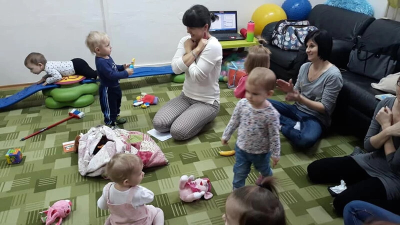 A babajelbeszédet Kovács Marika tartotta a legkisebbeknek (Képarchívum)