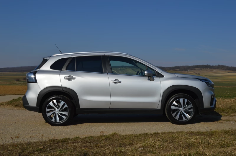 S-Cross