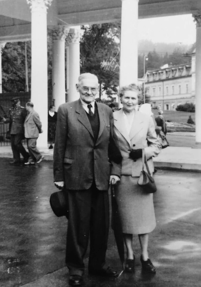 L. Kiss Ibolya és férje, Miloš Lacko – fürdői emlék