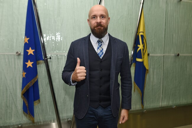 Peter Bročka megtartotta a polgármesteri széket Nagyszombatban