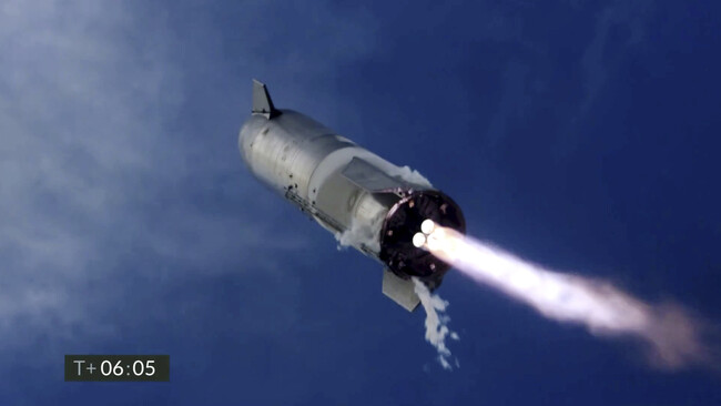 VIDEÓ: Leszállt, majd felrobbant a Mars-utazásokra tervezett Starship kísérleti űrhajó